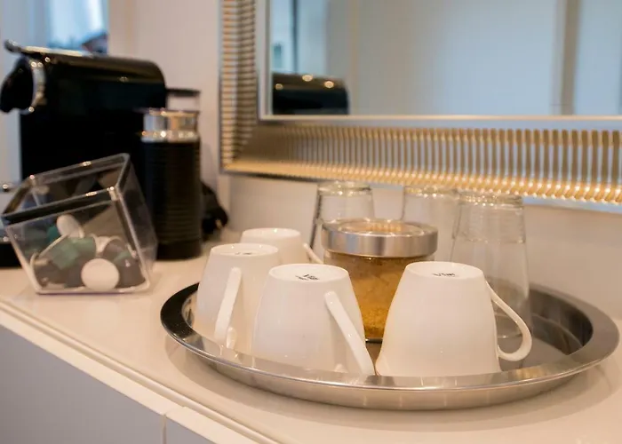 White Lofty Und White Apartmán