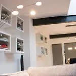 Apartamento White Lofty Und White
