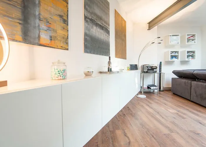 White Lofty Und White Düsseldorf