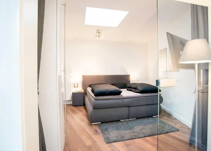 White Lofty Und White Appartement *