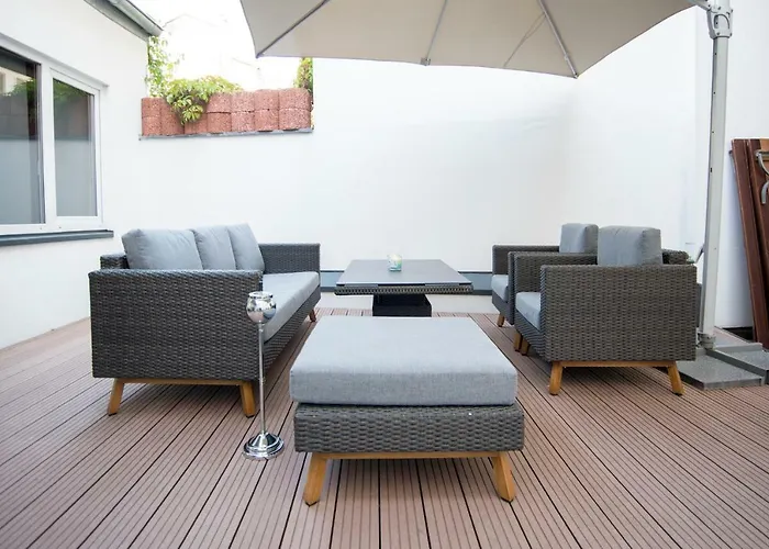 דירה White Lofty Und White